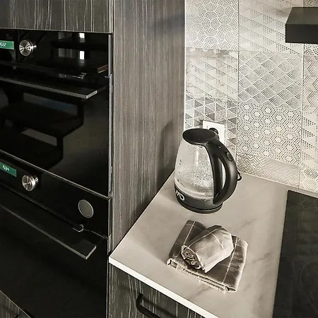 Gorgeous In With Kitchen